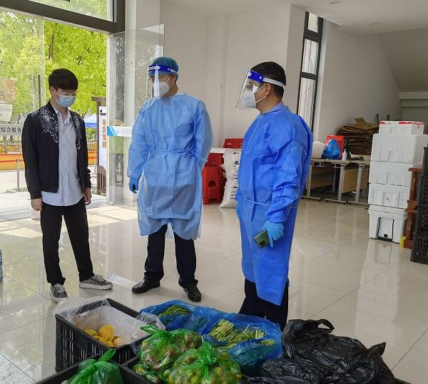 团购甜瓜加价还短斤缺两 品兴农家乐专业合作社涉嫌价格违法
