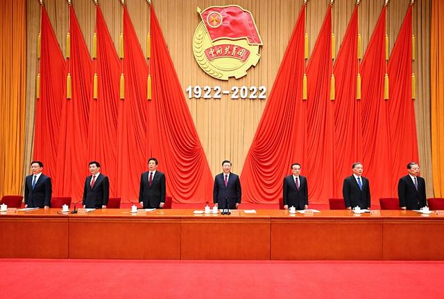 接续百年奋斗 用青春谱写中华民族伟大复兴的光辉乐章
