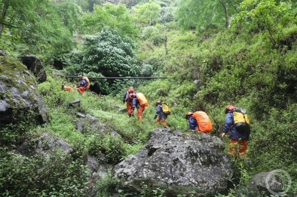 苍山失联13人将被调查是否违规