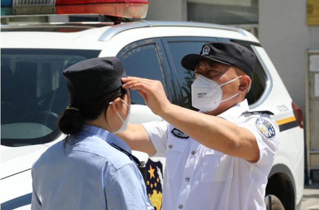 北京通州疫情最前线：父女警官，并肩战斗