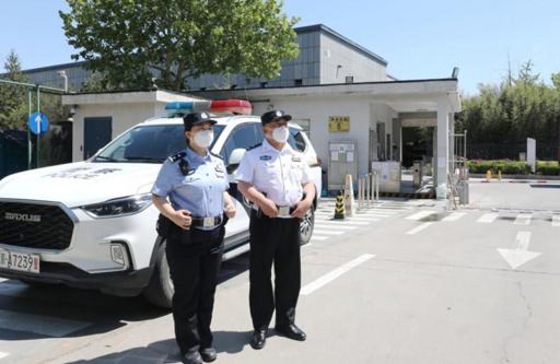 北京通州疫情最前线：父女警官，并肩战斗