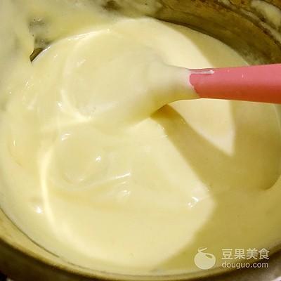 怎么做低筋面粉，如何做低筋面粉（解救冻坏的奶酪——轻芝士蛋糕）