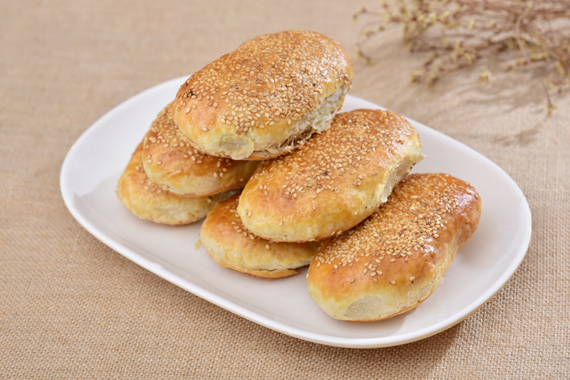 "zdw14407"说:"我最喜爱要上几只鸭油烧饼,一碗牛肉面,再来一盘鸭膀爪