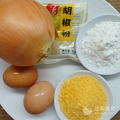 炸洋葱圈的做法