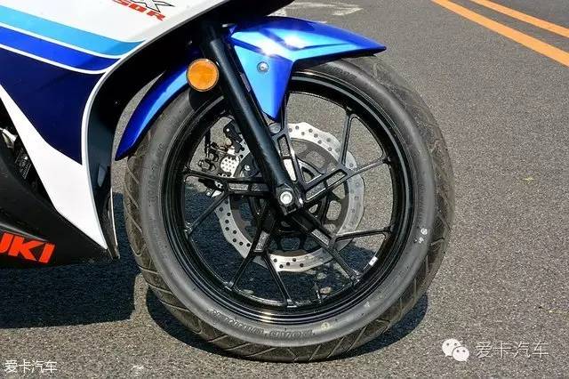 入门级跑车的新选择 试驾铃木GSX250R