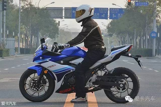 入门级跑车的新选择 试驾铃木GSX250R