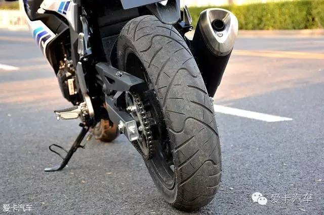 入门级跑车的新选择 试驾铃木GSX250R