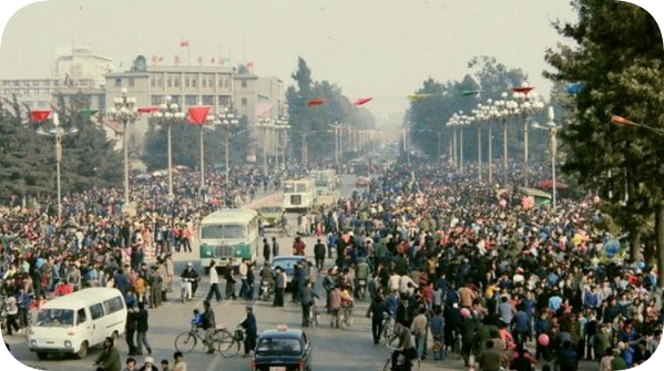 入狱30年！当过首富，102岁传奇老人值得中国人尊敬！