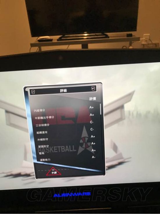 nba球星运球为什么这么舒服(《NBA2K17》MT运球抢断攻略与钻石球员推荐 强力钻石球员详解)