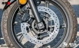 黄龙300老外评测，马力高于CB300F
