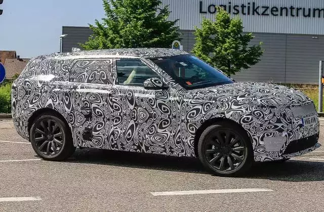 剑指保时捷Macan，路虎全新SUV Velar是何方神圣？
