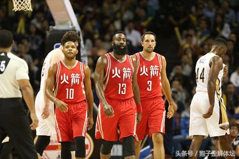 nba有哪些人髌腱断裂(火箭悍将倒垃圾受伤 盘点NBA十大离奇受伤：喝水、跺脚、揉眼)