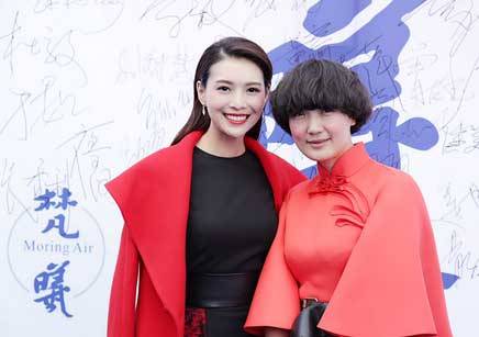 她是范冰冰关晓彤春晚设计师，美仙中国风！艳压LV、Dior等