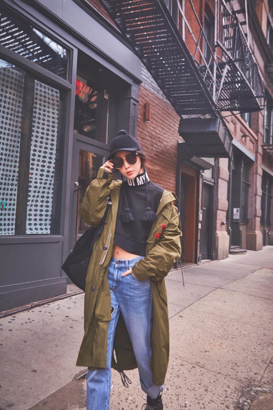 她是范冰冰关晓彤春晚设计师，美仙中国风！艳压LV、Dior等