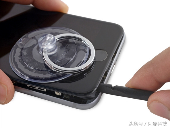 iphone 6s换电池详细拆机图解