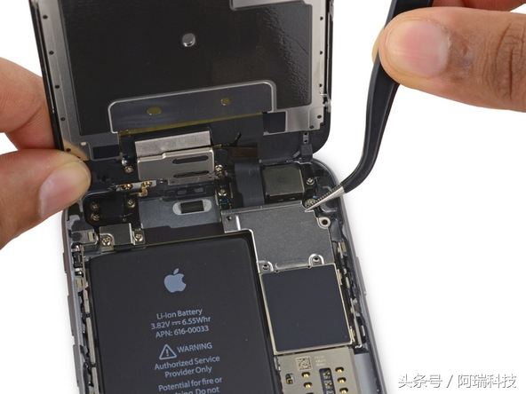 iphone 6s换电池详细拆机图解