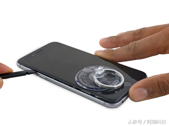 iphone 6s换电池详细拆机图解
