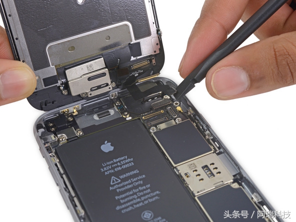 iphone 6s换电池详细拆机图解