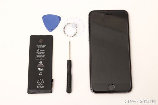 iphone 6s换电池详细拆机图解