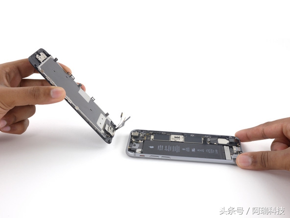iphone 6s换电池详细拆机图解