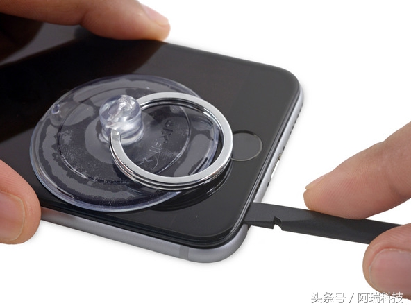 iphone 6s换电池详细拆机图解