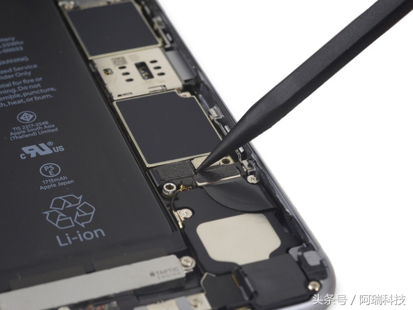 iphone 6s换电池详细拆机图解