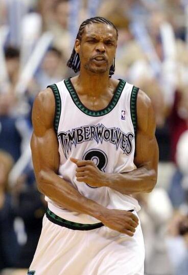 拉特里尔·斯普雷维尔(latrellsprewell),1970年9月8日出生于美国