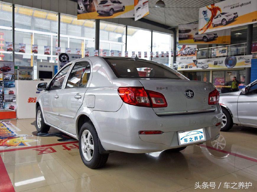 科目一考没，这车5万出头，6升油耗，还带发动机启停