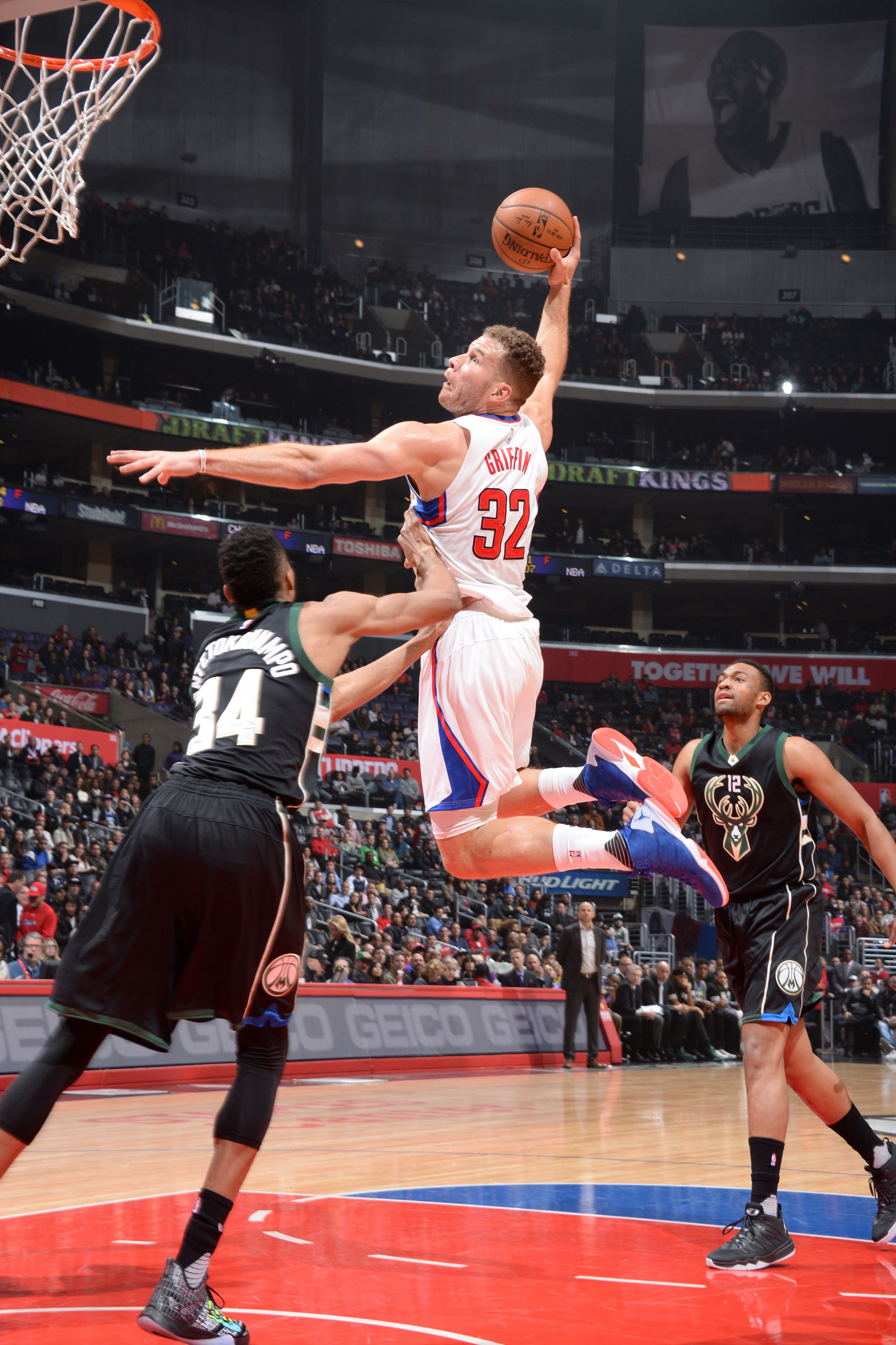 将暴力美学与视觉冲击完美结合的布雷克·格里芬也是一名黑白混血儿