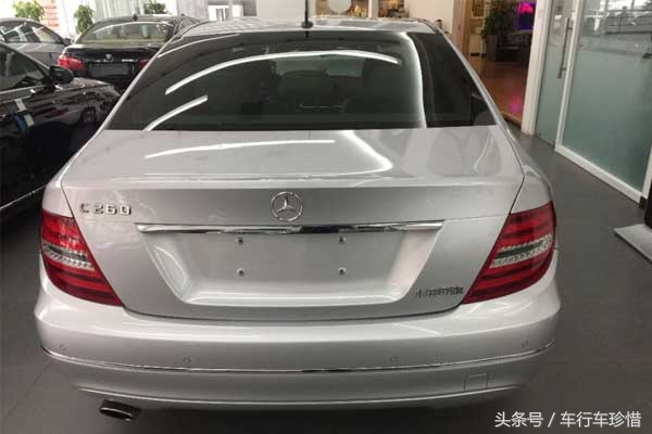 毁三观！二手五菱宏光比奔驰C还保值