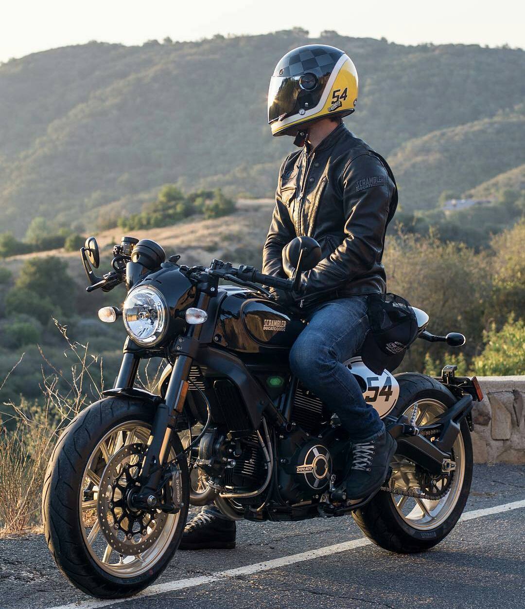 车迷涨知识系列:什么是"复古咖啡"摩托车