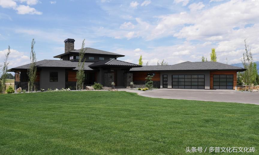 包工头在乡村外墙贴文化石，60多张设计图，老乡们拍手叫好