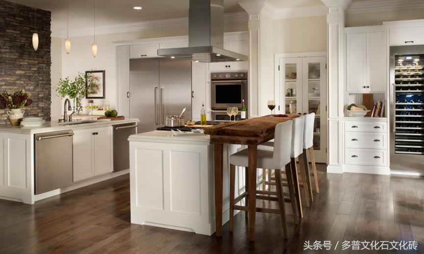 包工头在乡村外墙贴文化石，60多张设计图，老乡们拍手叫好