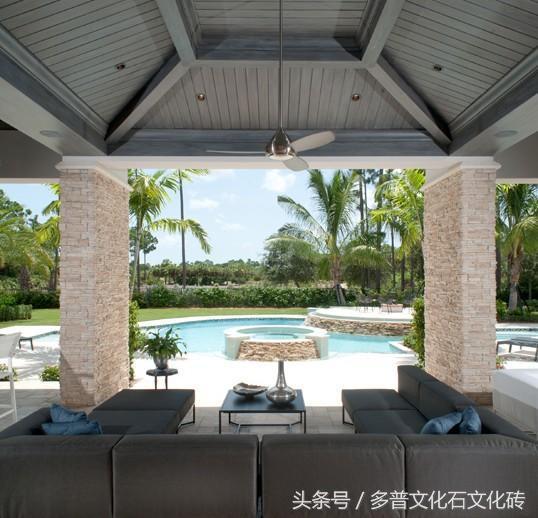 包工头在乡村外墙贴文化石，60多张设计图，老乡们拍手叫好