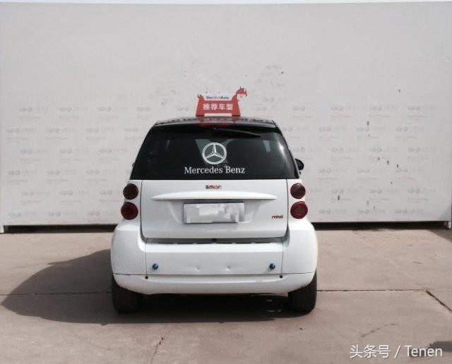 低收入人群也能开好车了，6.8万就能买辆奔驰smart