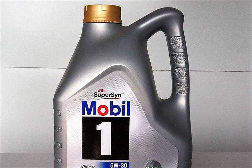 世界三大机油品牌都有啥“脾气”？原厂机油都用谁家的？