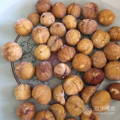 栗子雞的做法,栗子雞的做法大全家常視頻