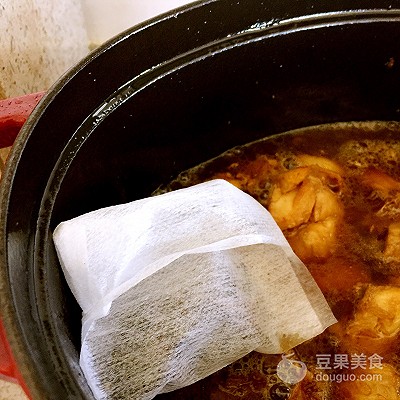 栗子雞的做法,栗子雞的做法大全家常視頻