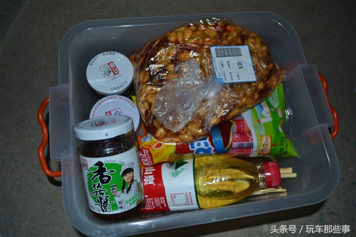 16天6000元穷游西藏 雪佛兰乐驰改装床车自驾游