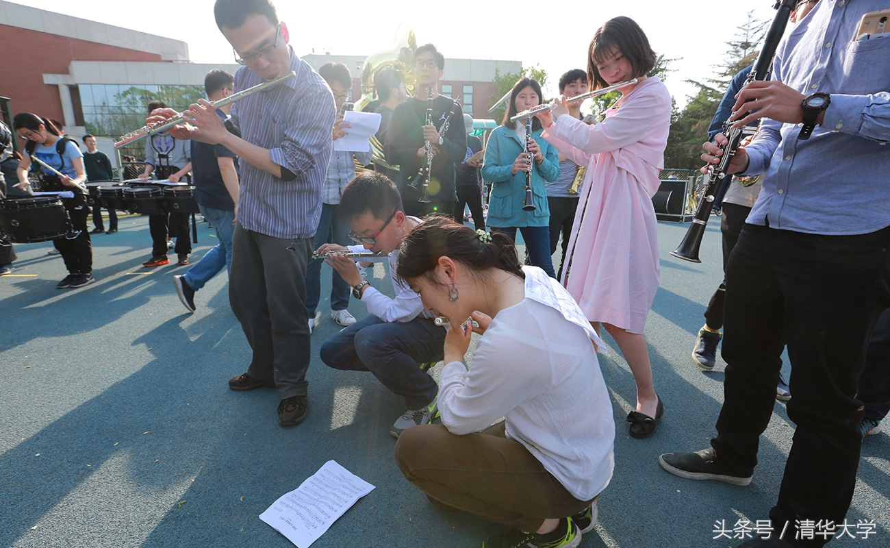 清华106周年校庆活动预告：学生军乐队、舞蹈队等将联袂游园