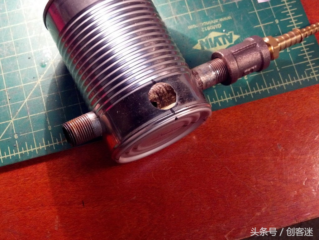 用旧铁罐DIY冷烟雾发生器