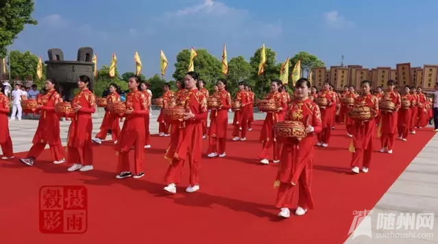 央视直播！随州被全世界瞩目！几万华人寻根拜祖，场面壮观