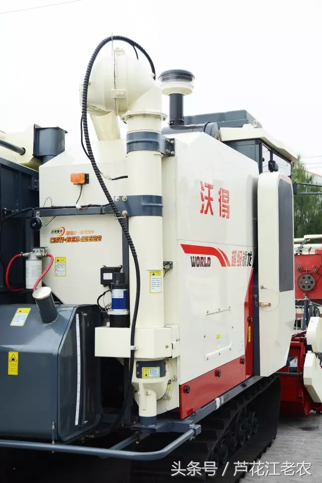 沃得超级锐龙全喂入收割机