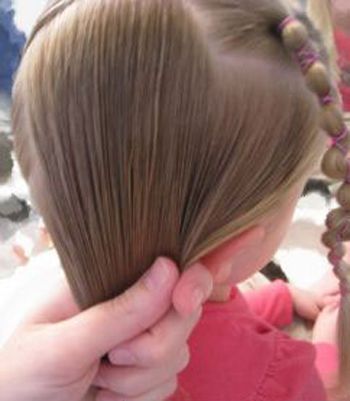 小孩短发扎法100图片(2款俏皮可爱的儿童编发扎发图解!