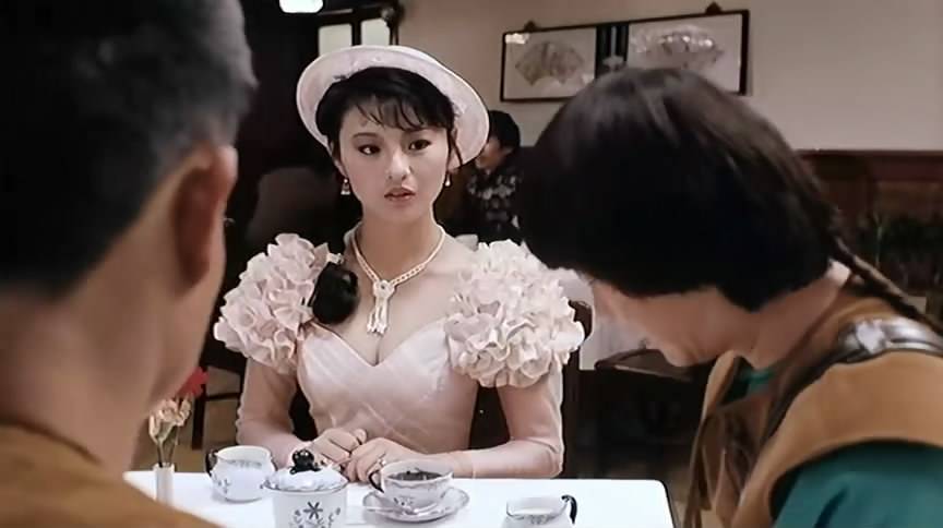 《僵尸先生》任老爷的女儿名气可不比林正英差!哪些美女常出没?