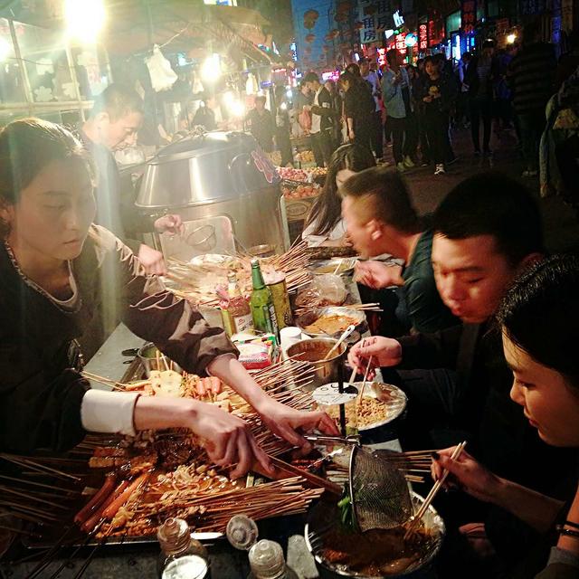 街拍许西，纪念我们逝去的青春
