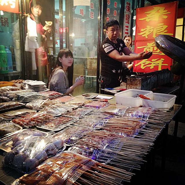 街拍许西，纪念我们逝去的青春
