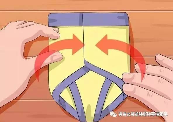 男士平角内裤怎么叠 各种内裤叠法图解
