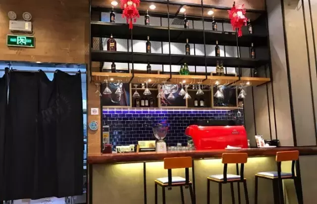 网红chizza吃了还不够？霸都这十家披萨总有一款能够满足你！