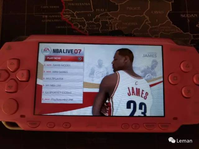 nba07为什么弹出来(NBA live07:一款玩了十年的游戏)